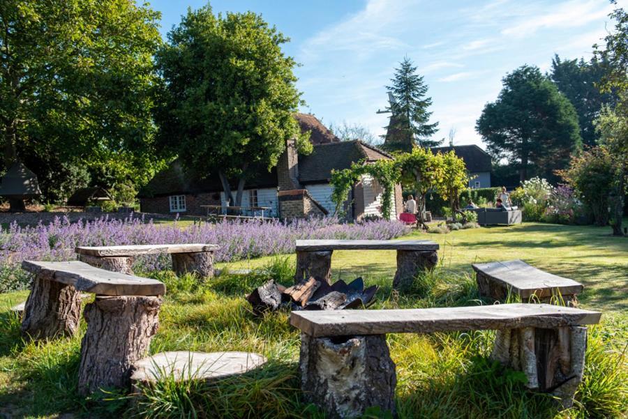 Samsara Villa Tonbridge Eksteriør billede